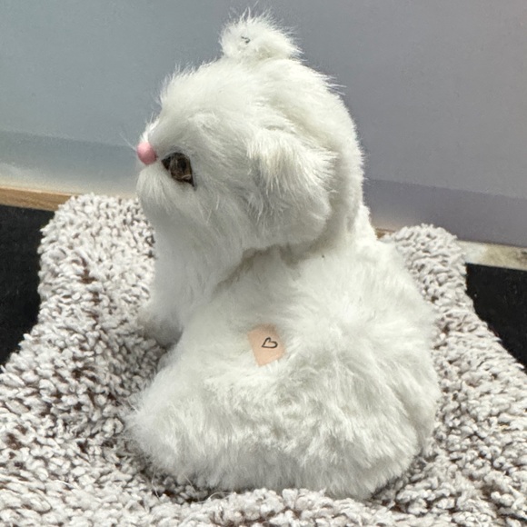 Iumwxz Home Decor Cat Plush Plush Cat (CAT “MEOWS”) - Picture 3 of 7